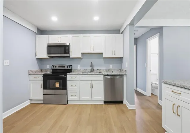 2nd image of 3 Porter St Sw, Rome, GA 30161 | MLS# 7808023