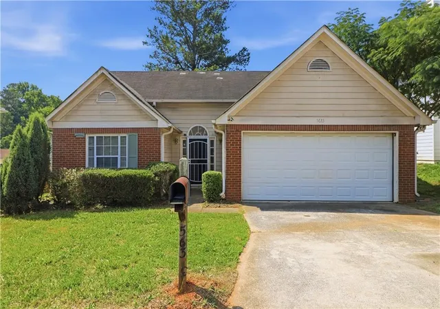 Homes for sale in Lithonia, GA | 5633 Tunbridge Wells Ct, Lithonia, GA 30058 | MLS# 7790789