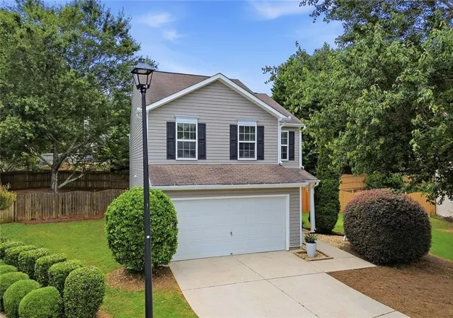 Photo 3 of Sale Pending at 2520 Sheldon Pl, Cumming, GA 30040 | MLS# 7781340 | Listing updated on 2026-09-04