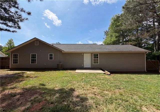 Homes for sale in Rockmart, GA | 385 Southern Trace Dr, Rockmart, GA 30153 | MLS# 7763674