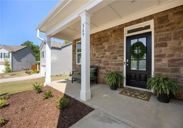 2nd image of 569 Starbuck Pkwy, Pendergrass, GA 30567 | MLS# 7758480