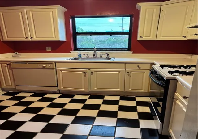 4th image of 692 Argonne Ave Ne #4, Atlanta, GA 30308 | MLS# 7766731