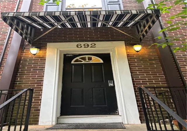 2nd image of 692 Argonne Ave NE, Atlanta, GA 30308