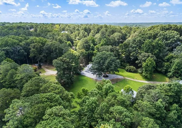 2nd image of 14125 Phillips Cir, Alpharetta, GA 30004 | MLS# 7808781