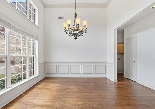 3rd image of 5827 Cliff Valley Wy, Flowery Branch, GA 30542 | MLS# 7800188