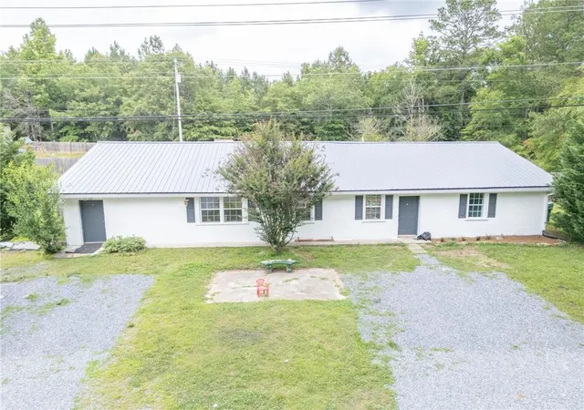 Photo 4 of Single family home for sale at 4494 Old Summerville Rd, Rome, GA 30165 | MLS# 7817597 | Listing updated on 2026-10-01