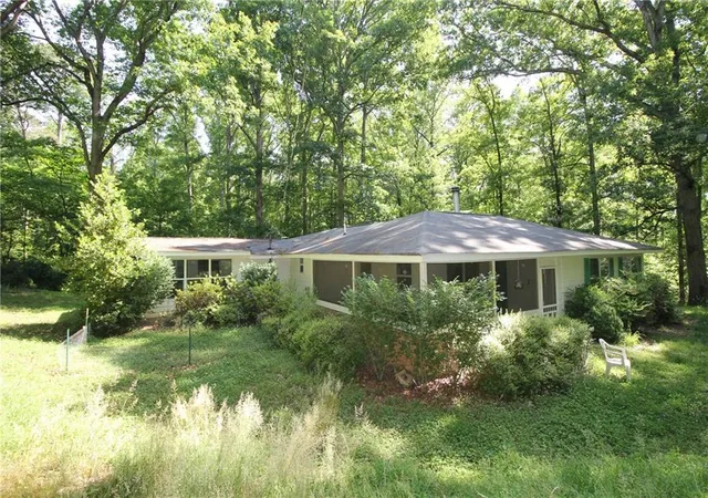 Homes for sale in Milton, GA | 3055 Longstreet Rd, Milton, GA 30004 | MLS# 7771245