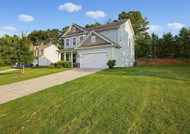 Photo 2 of Sale Pending at 676 Ragan Ct, Social Circle, GA 30025 | MLS# 7816742 | Listing updated on 2026-09-04