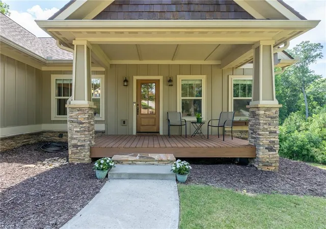 Photo 3 of Single family home for sale at 420 Meadow Cir, Ellijay, GA 30540 | MLS# 7829695 | Listing updated on 2026-09-05