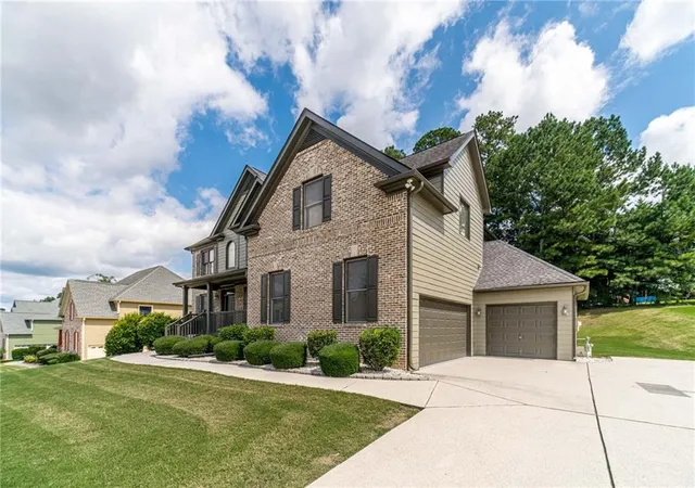 2nd image of 1859 Alcovy Shoals Blf, Lawrenceville, GA 30045 | MLS# 7792540