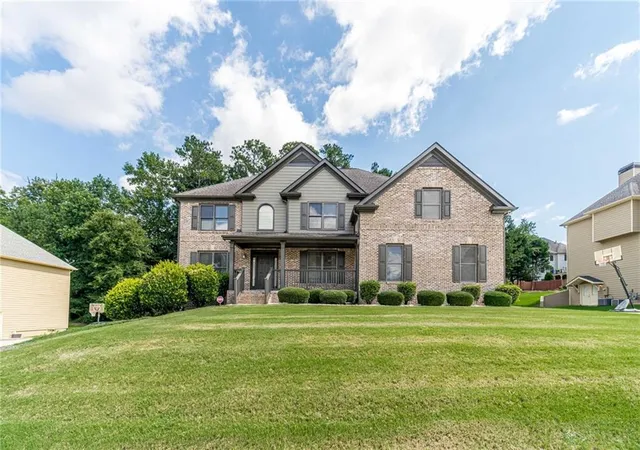 4th image of 1859 Alcovy Shoals Blf, Lawrenceville, GA 30045 | MLS# 7792540