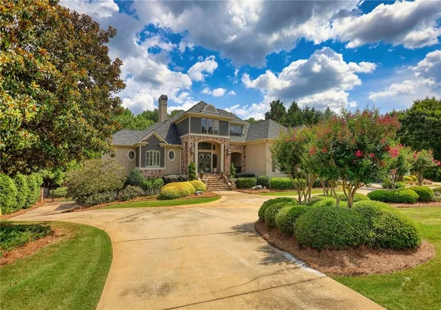 Photo 1 of Single family home for sale at 1007 Legacy Hills Dr, Mcdonough, GA 30253 | MLS# 7800216 | Listing updated on 2026-09-13