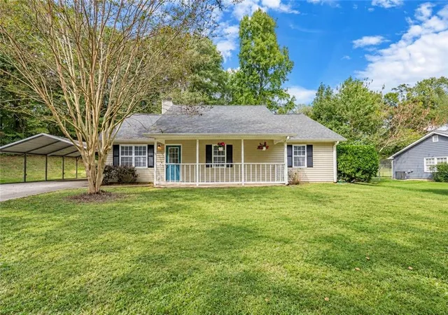 Photo 1 of Single family home for sale at 106 Kings Ln, Braselton, GA 30517 | MLS# 7852149 | Listing updated on 2026-10-10