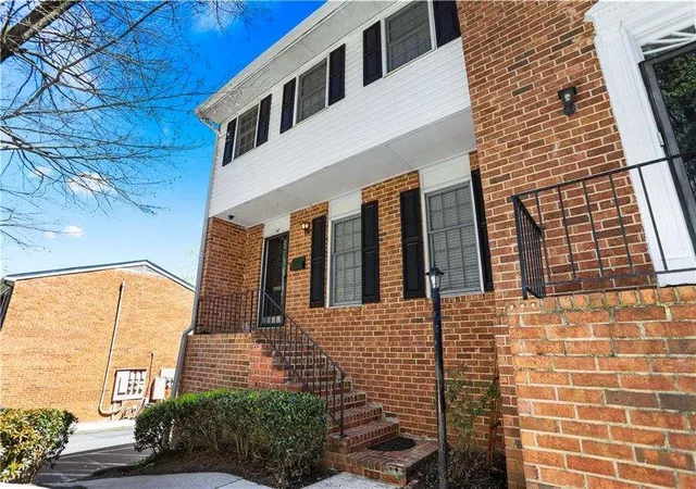 1st image of 6520 Roswell Rd #47, Sandy Springs, GA 30328 | MLS# 7613438