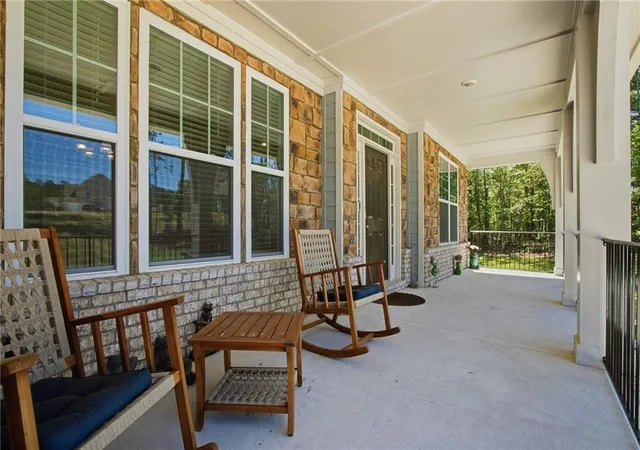 Photo 4 of Single family home for sale at 25 Timber Tr, Newnan, GA 30263 | MLS# 7826024 | Listing updated on 2026-08-25