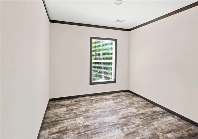 2nd image of 25 Lewis Barrett Blvd, Rome, GA 30161 | MLS# 7826648