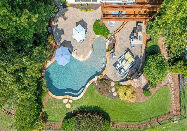 Photo 4 of Single family home for sale at 6920 Bucks Rd, Cumming, GA 30040 | MLS# 7756477 | Listing updated on 2026-08-24