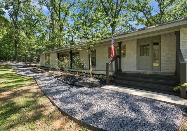 Photo 1 of Single family home for sale at 728 S Mccollum Dr, Canton, GA 30114 | MLS# 7824926 | Listing updated on 2026-10-30
