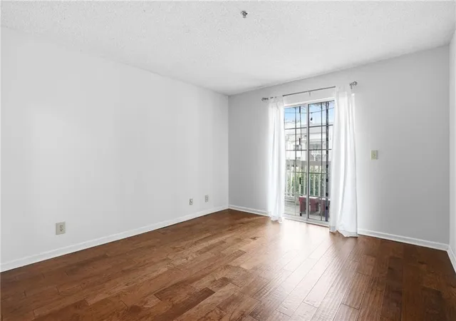 Photo 4 of Condo for sale at 561 Cobblestone Trl, Avondale Estates, GA 30002 | MLS# 7795974 | Listing updated on 2026-09-29