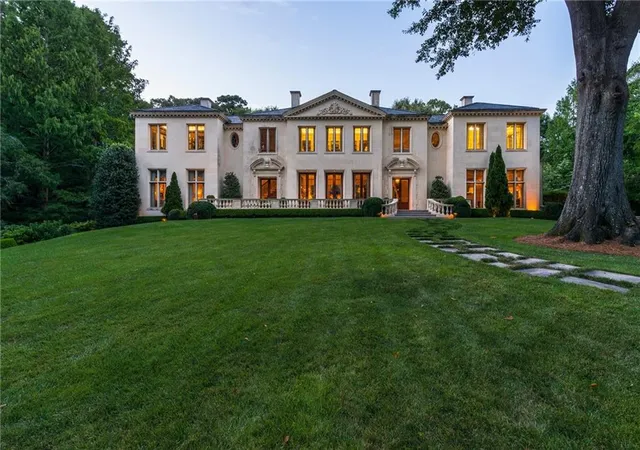 1st image of 881 W Conway Dr Nw, Atlanta, GA 30327 | MLS# 7676978