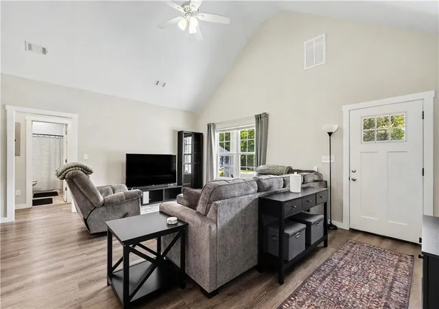 5th image of 120 Sidetrack Cir, Comer, GA 30629 | MLS# 7753207