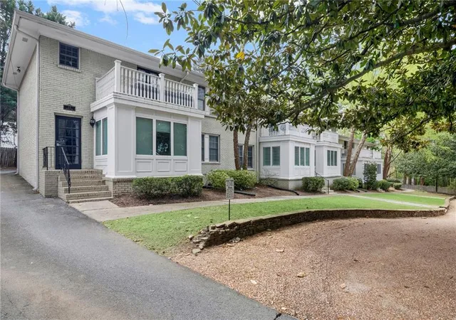 Homes for sale in Atlanta, GA | 1879 Johnson Road Ne #5, Atlanta, GA 30306 | MLS# 7744168