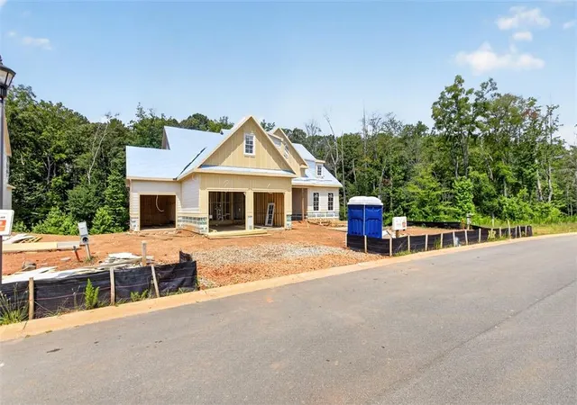 Homes for sale in Statham, GA | 255 Lake Vista Dr, Statham, GA 30666 | MLS# 7789095