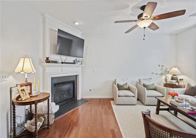 Photo 4 of Townhouse for sale at 2299 Limehurst Dr NE #23, Brookhaven, GA 30319 | MLS# 7818870 | Listing updated on 2026-08-30