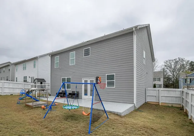 Photo 3 of Single family home for sale at 440 Starbuck Pkwy, Pendergrass, GA 30567 | MLS# 7785539 | Listing updated on 2026-10-06