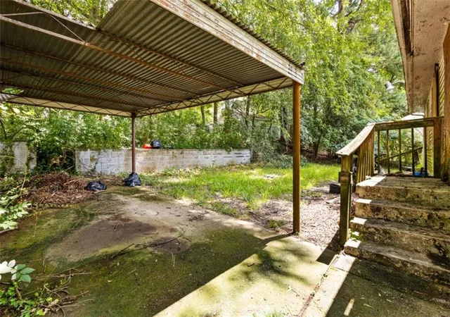 Photo 15 of Single family home for sale at 449 Hamilton E Holmes Dr, Atlanta, GA 30318 | MLS# 7823977 | Listing updated on 2026-08-20