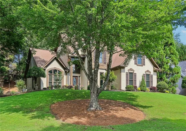 3rd image of 7180 Palisades Pt, Suwanee, GA 30024 | MLS# 7779338