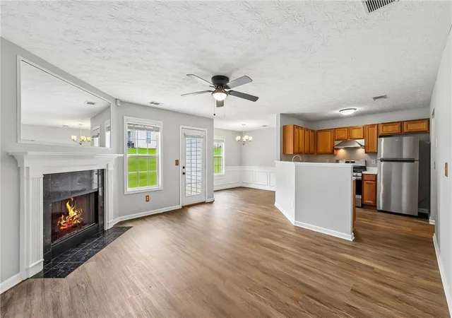 4th image of 4653 Grand Central Pkwy, Decatur, GA 30035 | MLS# 7774682