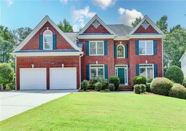Photo 4 of Single family home for sale at 720 Brafferton Way, Johns Creek, GA 30005 | MLS# 7812574 | Listing updated on 2026-09-13