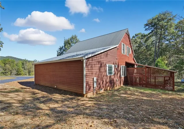 Photo 3 of Single family home for sale at 6752 Shoal Crk Rd, Clermont, GA 30527 | MLS# 7675783 | Listing updated on 2026-09-17