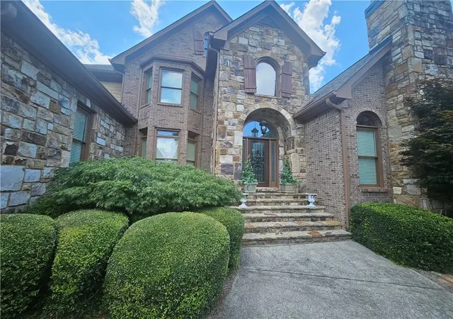 Photo 2 of Single family home for sale at 930 Chateau Forest Rd, Hoschton, GA 30548 | MLS# 7801450 | Listing updated on 2026-10-28