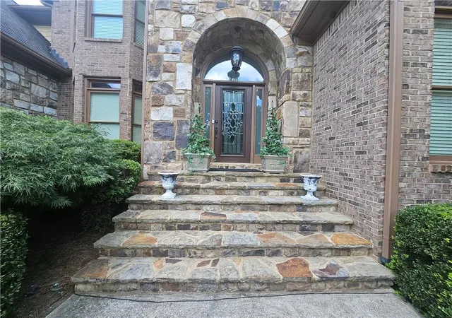Photo 3 of Single family home for sale at 930 Chateau Forest Rd, Hoschton, GA 30548 | MLS# 7801450 | Listing updated on 2026-10-28