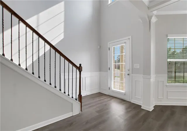 Photo 3 of Single family home for sale at 6740 Oak Hl Pl, Fairburn, GA 30213 | MLS# 7815419 | Listing updated on 2026-10-02