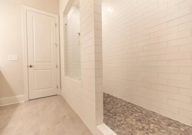 Photo 3 of Single family home for sale at 1270 Waterhaven Blvd, Cumming, GA 30041 | MLS# 7803531 | Listing updated on 2026-08-22