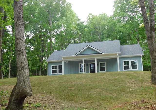 Photo 2 of Single family home for sale at 47 Chester Rd, Dahlonega, GA 30533 | MLS# 7788690 | Listing updated on 2026-08-10