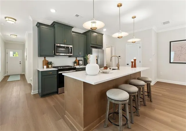 Photo 4 of Sale Pending at 108 Winsome Way, Woodstock, GA 30188 | MLS# 7773363 | Listing updated on 2026-07-23
