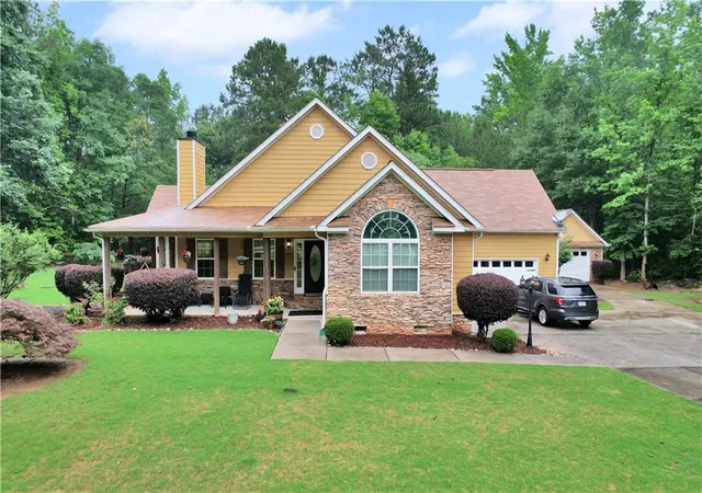 1st image of 149 Marina Cir, Jackson, GA 30233 | MLS# 7821489