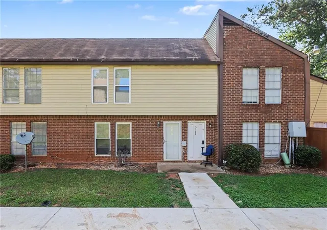 Condo for sale at 3162 Citrus Ct, Decatur, GA 30034 | MLS# 7828423