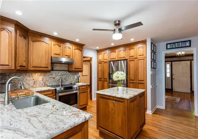 3rd image of 5023 Williamsport Dr, Peachtree Corners, GA 30092 | MLS# 7761037