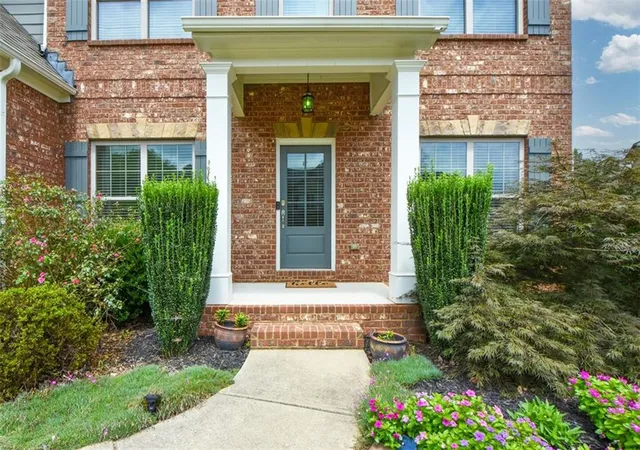 Photo 4 of Sale Pending at 4320 Jeston Ct, Cumming, GA 30028 | MLS# 7813740 | Listing updated on 2026-09-26
