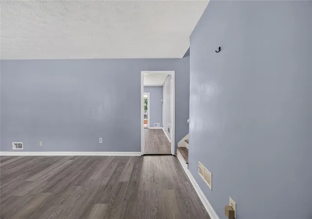 Photo 2 of Sale Pending at 6997 Vesta Brk Dr, Morrow, GA 30260 | MLS# 7824834 | Listing updated on 2026-09-09