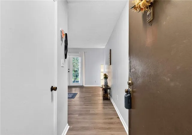 3rd image of 2396 Lawrenceville Hwy, Decatur, GA 30033