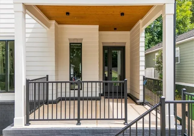 2nd image of 178 Haygood Ave Se, Atlanta, GA 30315 | MLS# 7812105