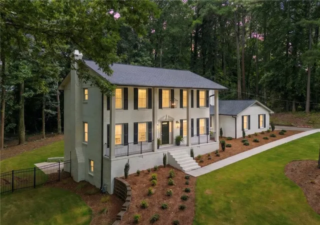 image of 5004 Mountclaire Rd, Stone Mountain, GA 30087 | MLS# 7808695