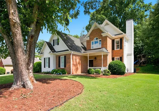 Photo 3 of Sale Pending at 4075 Briar Meadows View, Cumming, GA 30040 | MLS# 7807518 | Listing updated on 2026-10-27