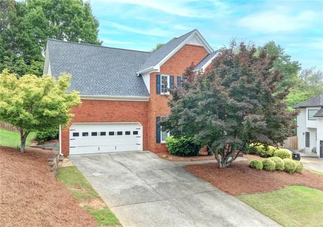 2nd image of 10665 Wren Ridge Rd, Johns Creek, GA 30022 | MLS# 7753482